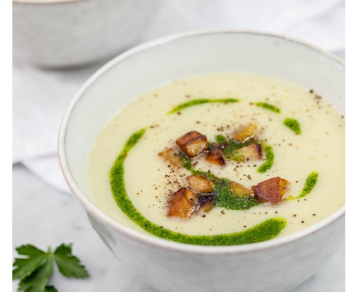 Soupe veloutée de châtaignes et céleri 